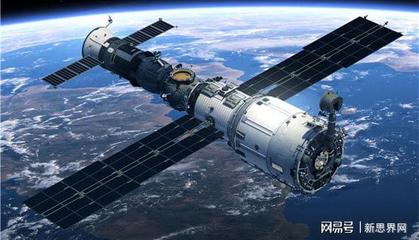 北斗系統正式開通 驅動定位芯片產業升級，拓展衛星通信服務新藍海